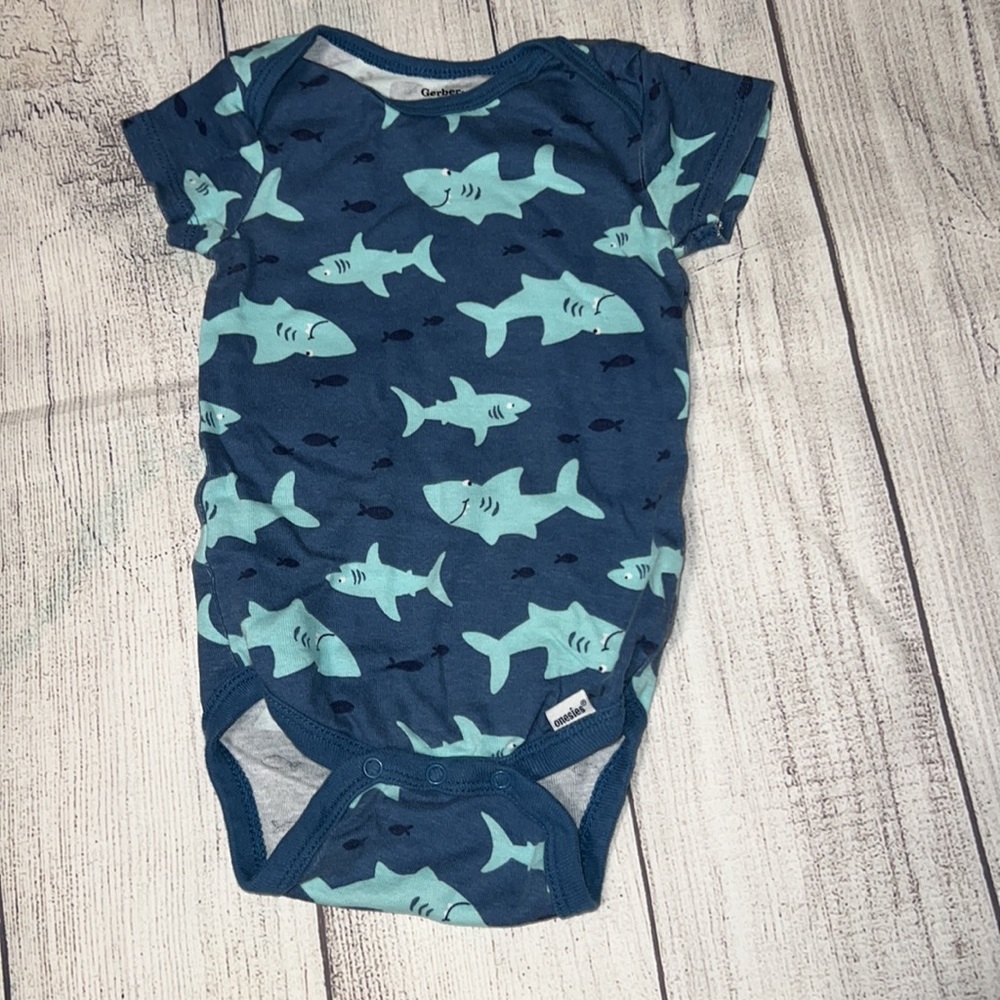 Baby boy shark & ocean outfit bundle 3-6 months - Picture 5 of 16